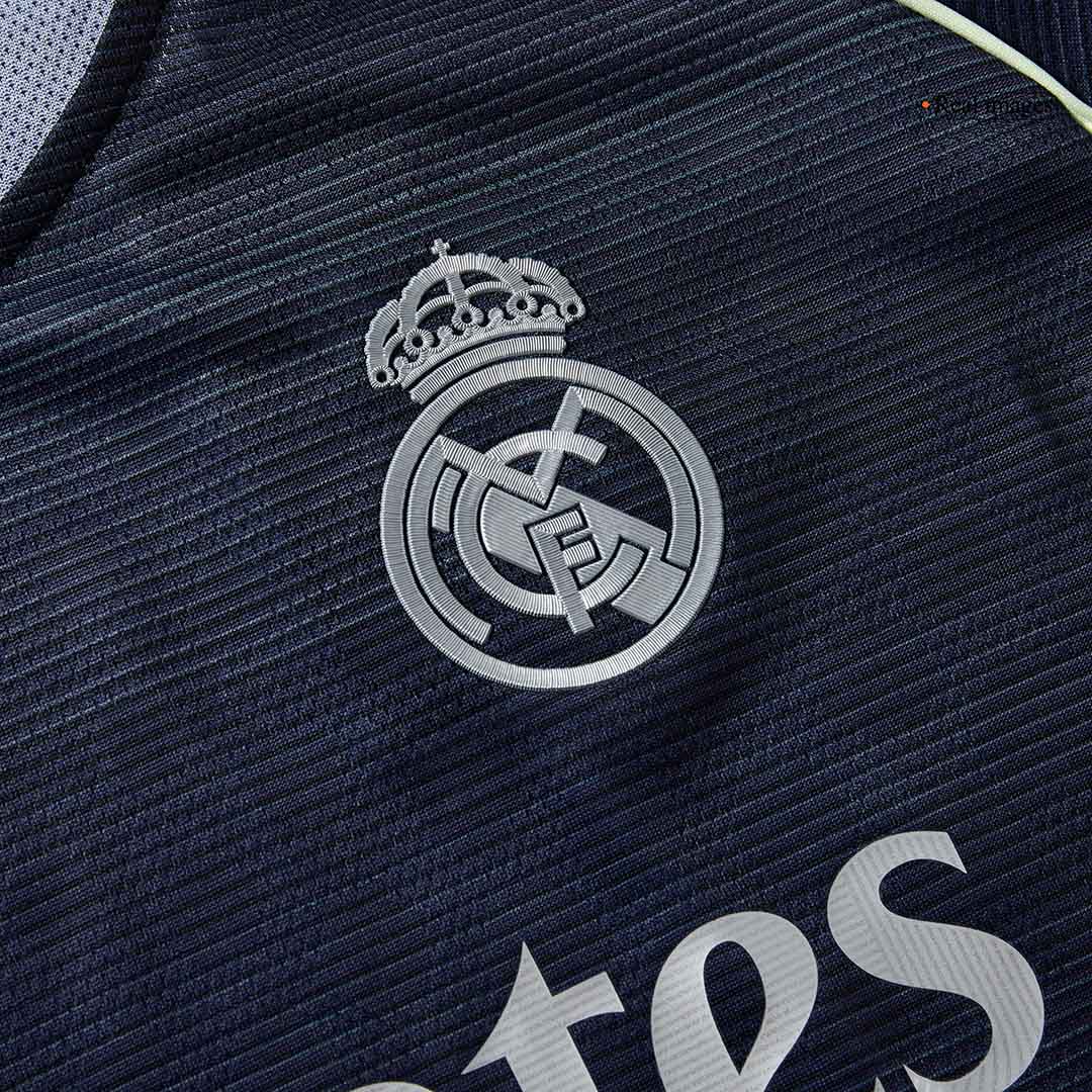 MBAPPÉ #10 Real Madrid Uit Thuisshirt 2025/26 Authentiek