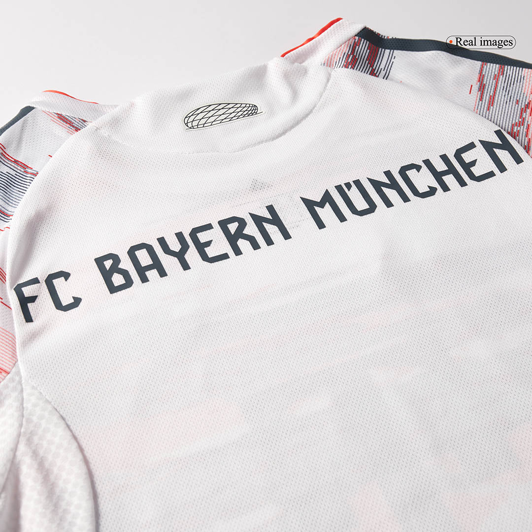 MÜLLER #25 München Uitshirt 2025/26 Wit Speler
