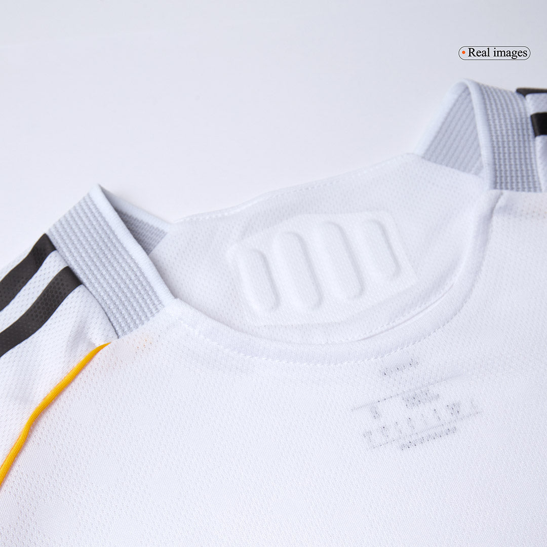 VALVERDE #8 Real Madrid Thuisshirt 2025/26 Authentiek