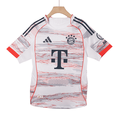 Munich Extérieur Maillot 2025/26 Blanc Joueur Grande Taille