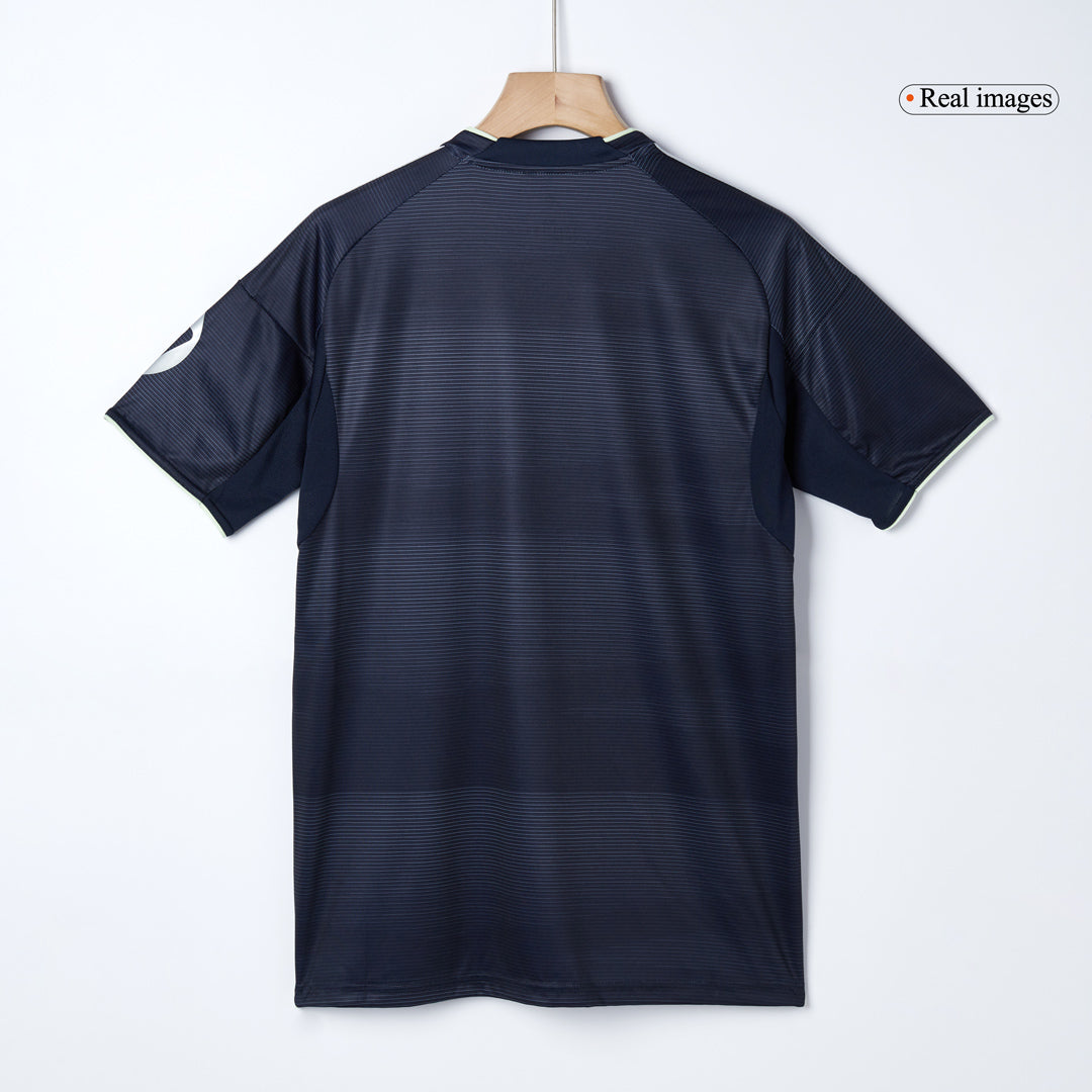 VALVERDE #8 Real Madrid Uitshirt 2025/26