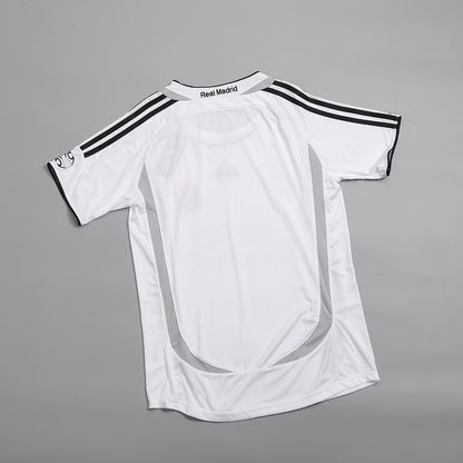 SERGIO RAMOS #4 Retro Real Madrid Thuisshirt 2006/07
