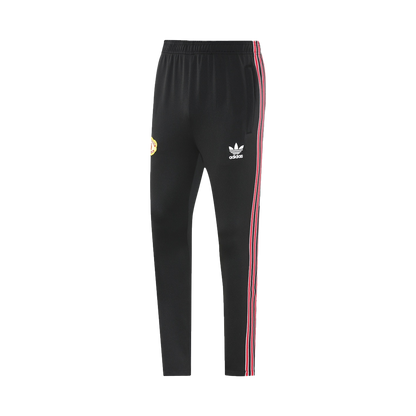 Manchester United voetbaljack tenue 2025/26 rood en zwart