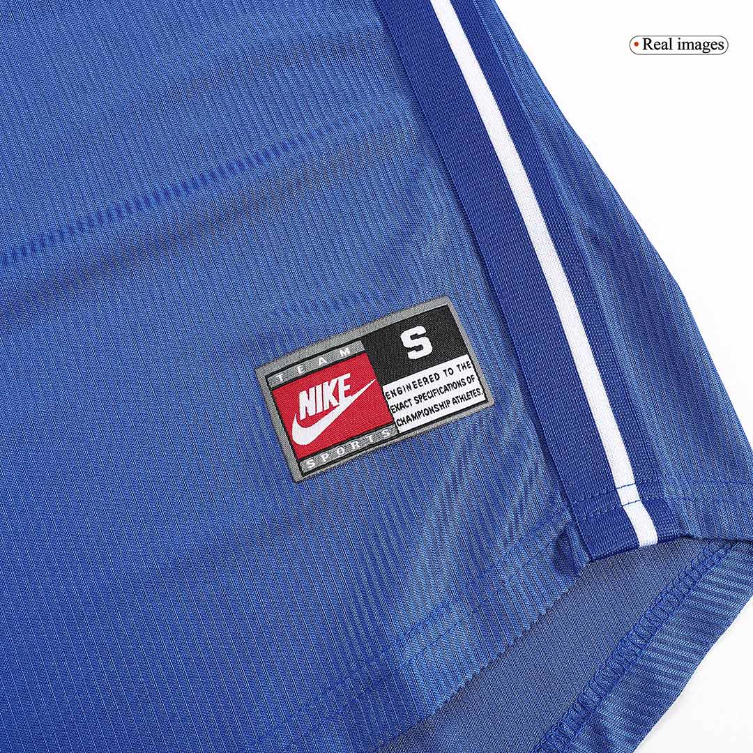 Retro BAGGIO R. #18 Italië Thuisshirt 1998