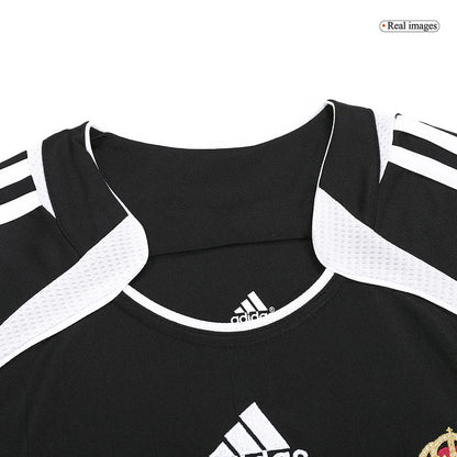 SERGIO RAMOS #4 Retro Real Madrid Uit Thuisshirt 2006/07